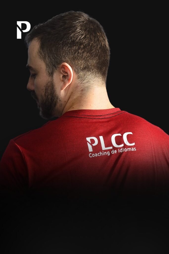 Assinatura PLCC com acesso a cursos, filmes, séries e exercícios em inglês e espanhol. Nivelamento, reunião, videoconferência, proficiência, teste, avaliação, processo seletivo, RH, recrutamento, solução. Idiomas. ensinar inglês e espanhol. conteúdo real.